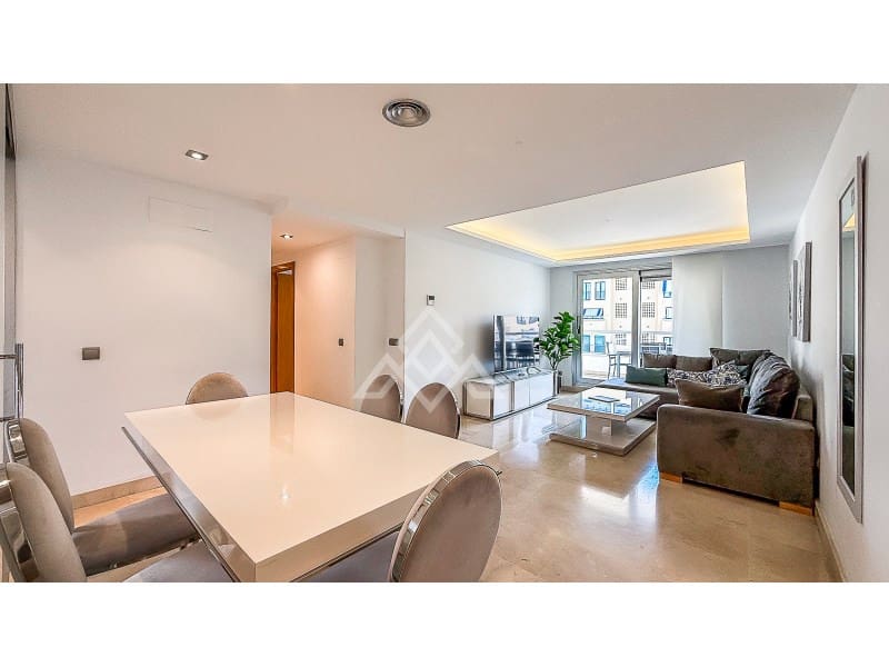 Ático de 3 habitaciones en San Pedro de Alcantara en venta con garaje - 675.000 € (Ref: 9726584)