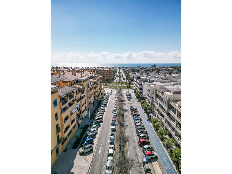 Ático de 3 habitaciones en San Pedro de Alcantara en venta con garaje - 675.000 € (Ref: 9726584)