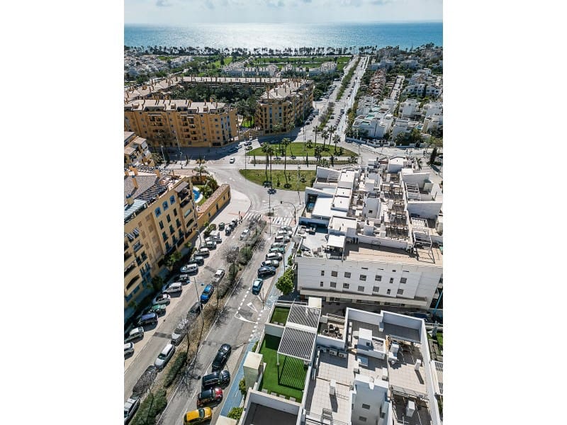 Ático de 3 habitaciones en San Pedro de Alcantara en venta con garaje - 675.000 € (Ref: 9726584)