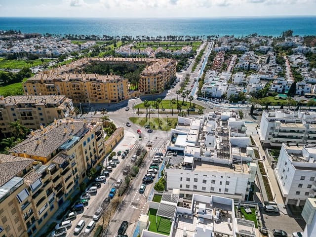 3 soveværelse Penthouse til salg i San Pedro de Alcantara, Marbella med garage - € 675.000 (Ref: 9726584)
