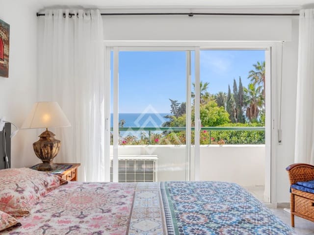 3 chambre Maison de Ville à vendre à Estepona avec piscine garage - 619 000 € (Ref: 9747788)