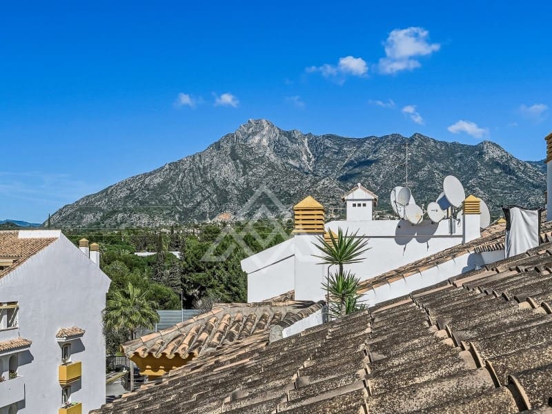 3 slaapkamer Penthouse te koop in Golden Mile met garage - € 570.000 (Ref: 9770582)