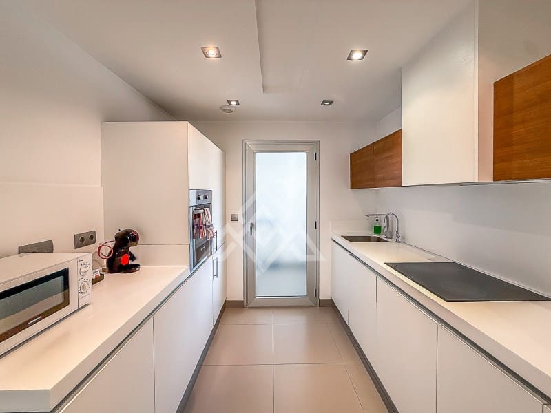 3 soveværelse Penthouse til salg i San Pedro de Alcantara med garage - € 695.000 (Ref: 9770583)