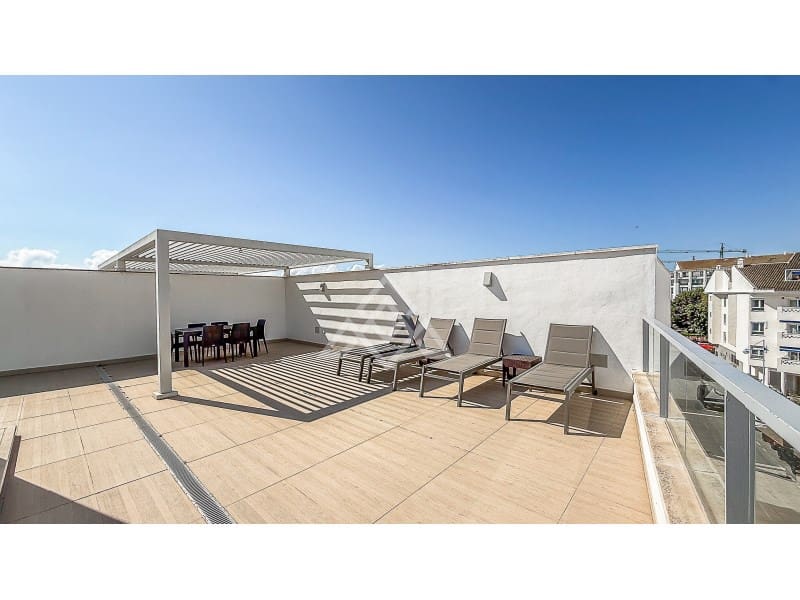 3 soveværelse Penthouse til salg i San Pedro de Alcantara med garage - € 695.000 (Ref: 9770583)