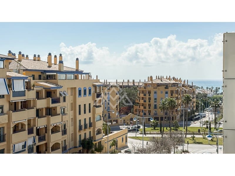 3 soveværelse Penthouse til salg i San Pedro de Alcantara med garage - € 695.000 (Ref: 9770583)