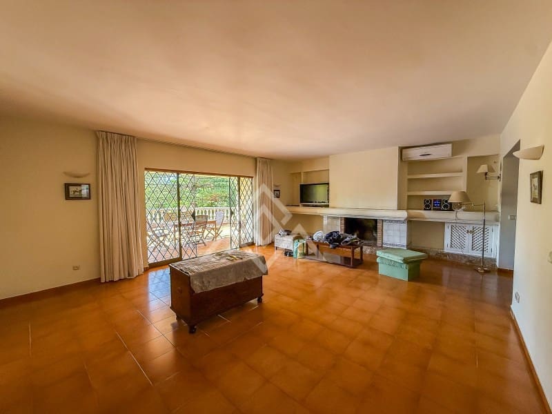 5 soverom Villa til salgs i Marbella med garasje - € 2 500 000 (Ref: 9772973)