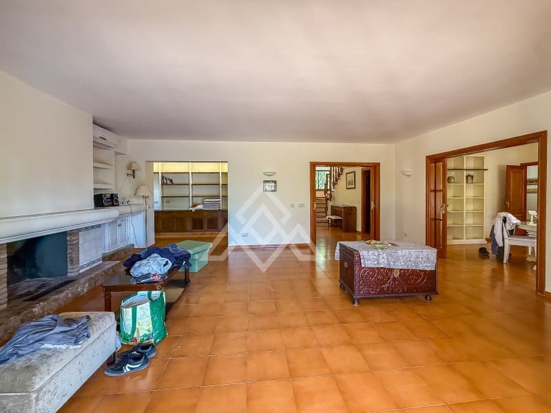 5 soverom Villa til salgs i Marbella med garasje - € 2 500 000 (Ref: 9772973)