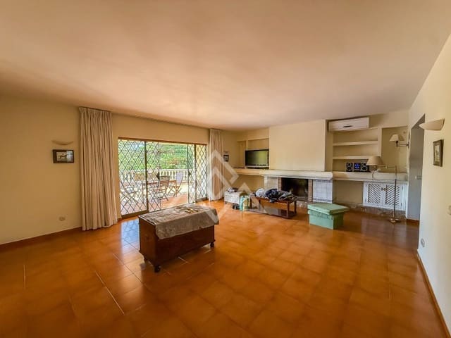 5 soverom Villa til salgs i Marbella Centro, Marbella med garasje - € 2 500 000 (Ref: 9772973)