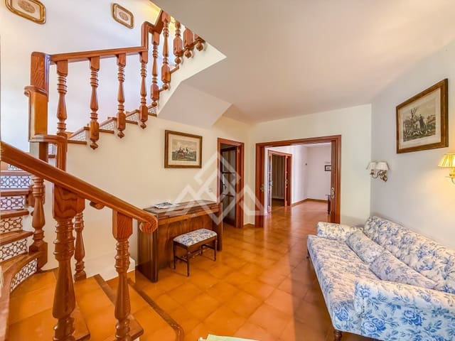 5 soverom Villa til salgs i Marbella Centro, Marbella med garasje - € 2 500 000 (Ref: 9772973)