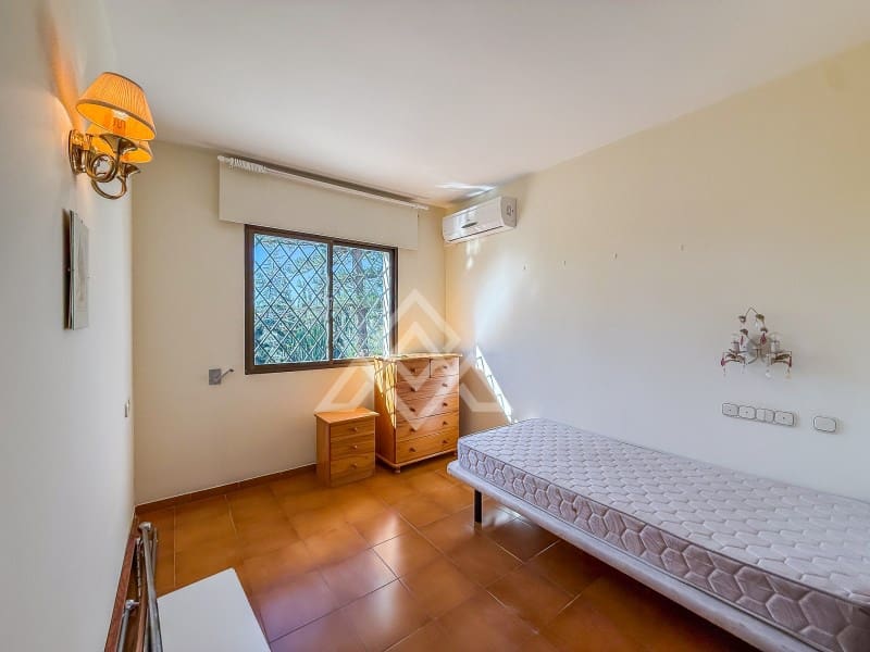 5 soverom Villa til salgs i Marbella med garasje - € 2 500 000 (Ref: 9772973)