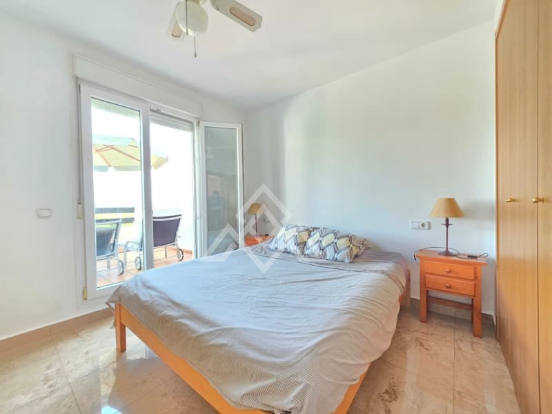 2 bedroom Apartment for rent in Manilva with pool garage - € 1,300 (Ref: 9772974)