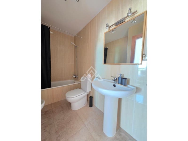 2 bedroom Apartment for rent in Manilva with pool garage - € 1,300 (Ref: 9772974)