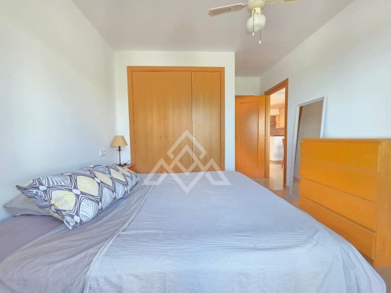 2 bedroom Apartment for rent in Manilva with pool garage - € 1,300 (Ref: 9772974)