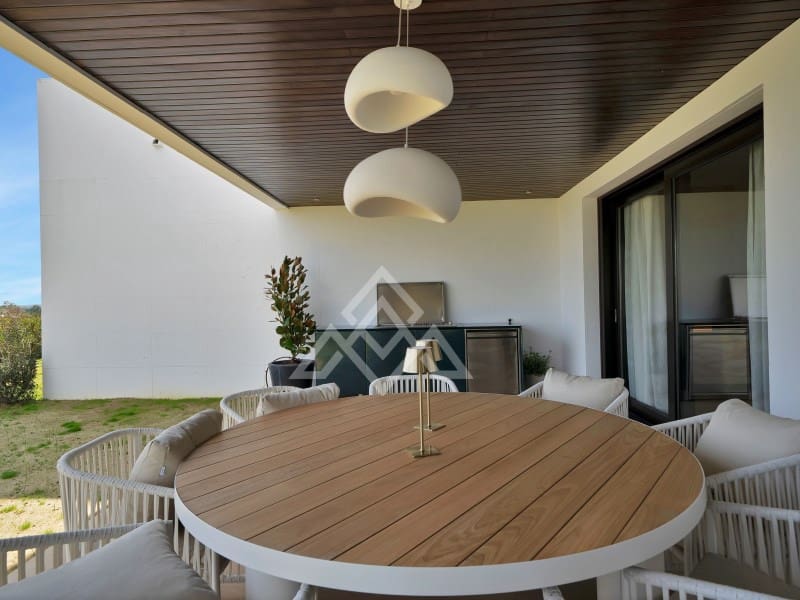 4 soveværelse Lejlighed til salg i Sotogrande med garage - € 2.690.000 (Ref: 9778032)