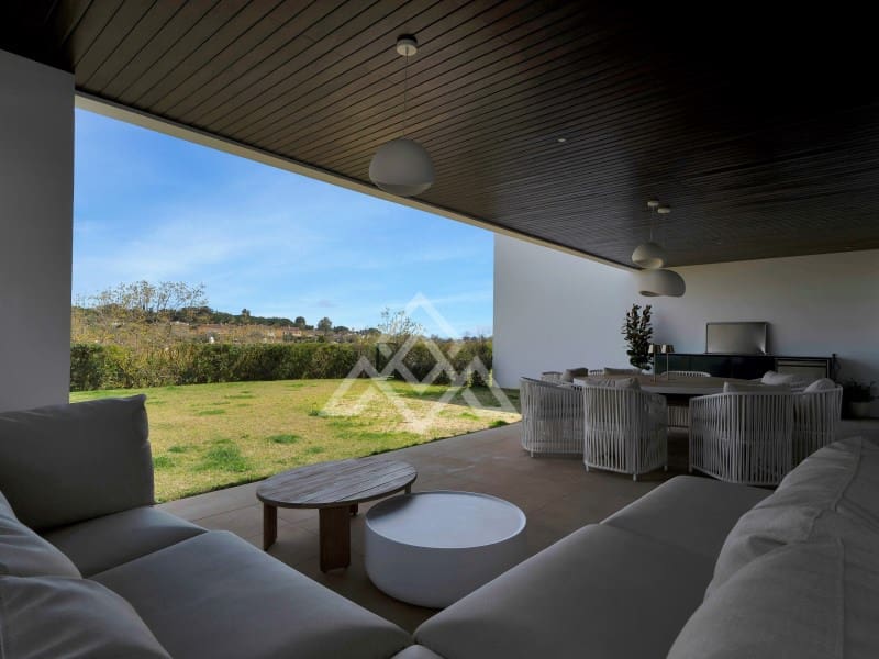 4 soveværelse Lejlighed til salg i Sotogrande med garage - € 2.690.000 (Ref: 9778032)