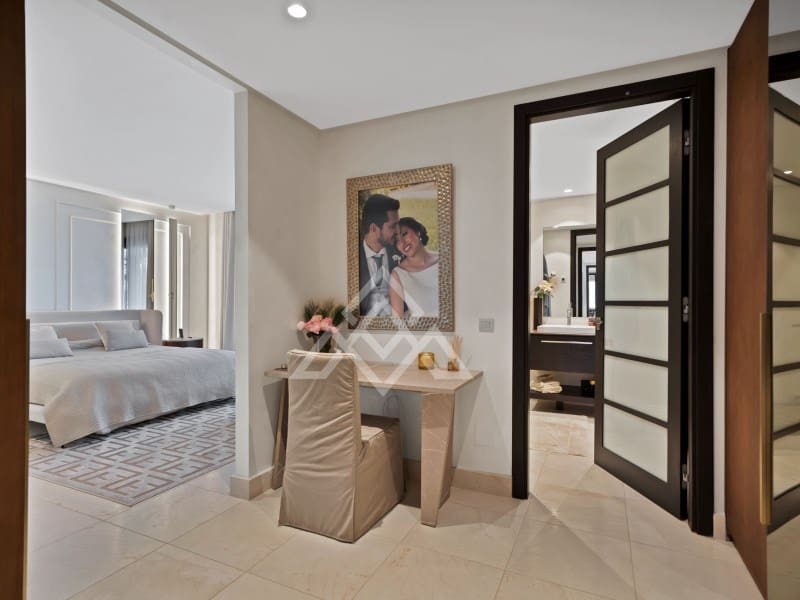 4 soveværelse Lejlighed til salg i Sotogrande med garage - € 2.690.000 (Ref: 9778032)