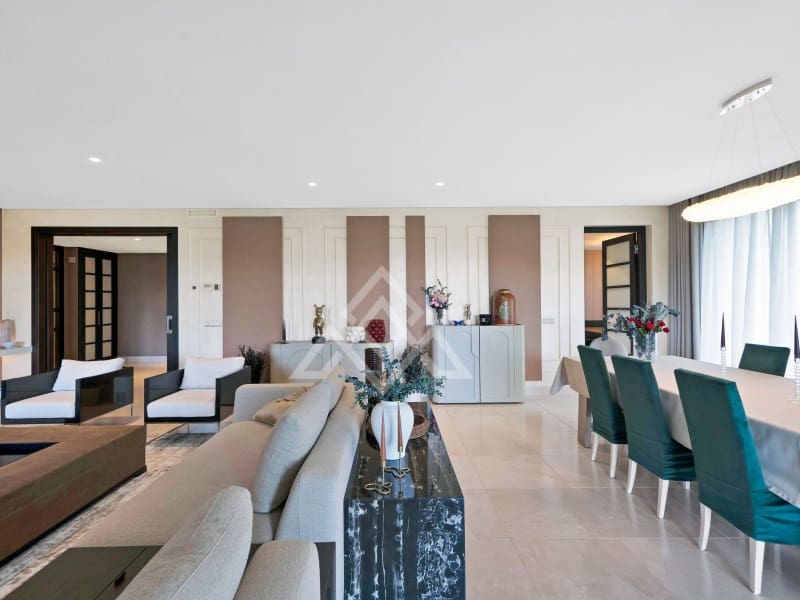 4 soveværelse Lejlighed til salg i Sotogrande med garage - € 2.690.000 (Ref: 9778032)