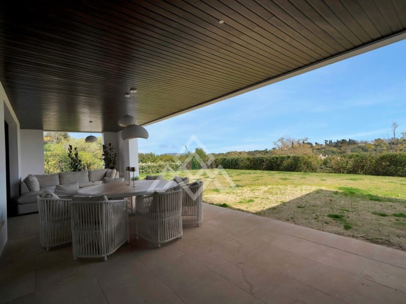 4 soveværelse Lejlighed til salg i Sotogrande med garage - € 2.690.000 (Ref: 9778032)