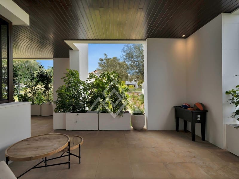 4 soveværelse Lejlighed til salg i Sotogrande med garage - € 2.690.000 (Ref: 9778032)