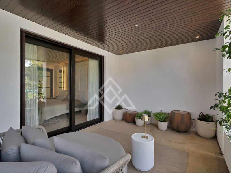 4 soveværelse Lejlighed til salg i Sotogrande med garage - € 2.690.000 (Ref: 9778032)