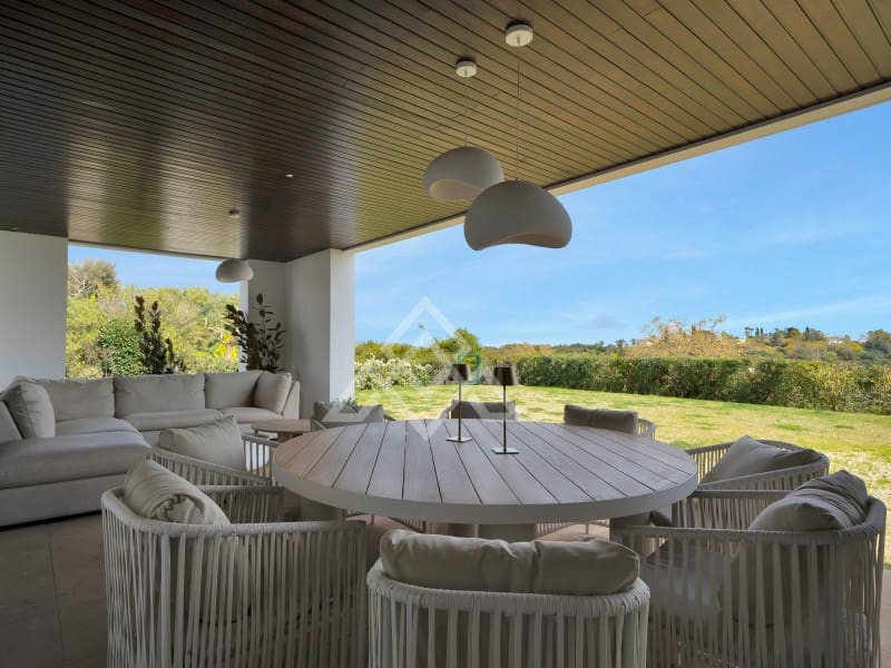 4 soveværelse Lejlighed til salg i Sotogrande med garage - € 2.690.000 (Ref: 9778032)