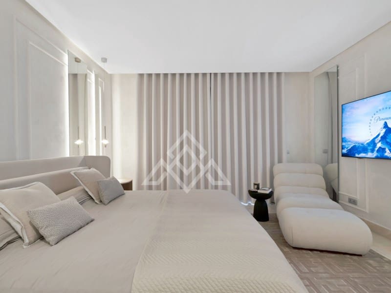 4 soveværelse Lejlighed til salg i Sotogrande med garage - € 2.690.000 (Ref: 9778032)