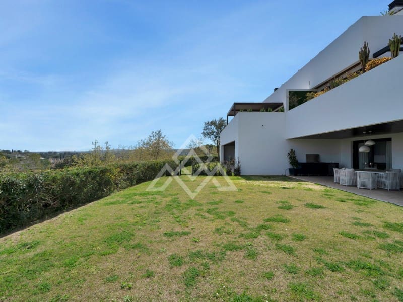 4 soveværelse Lejlighed til salg i Sotogrande med garage - € 2.690.000 (Ref: 9778032)