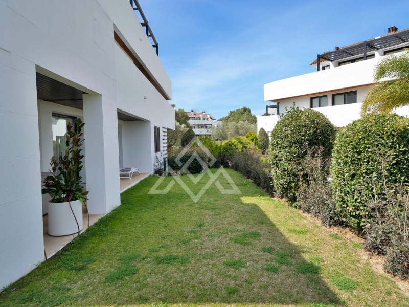 4 soveværelse Lejlighed til salg i Sotogrande med garage - € 2.690.000 (Ref: 9778032)