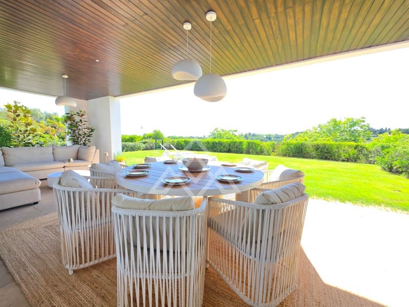 4 soverom Leilighet til salgs i Sotogrande med svømmebasseng garasje - € 2 690 000 (Ref: 9778032)