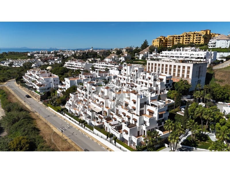 2 camera da letto Appartamento in vendita in New Golden Mile con garage - 383.000 € (Rif: 9778033)