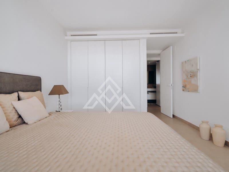 Apartamento de 3 habitaciones en El Madroñal en venta con garaje - 1.850.000 € (Ref: 9786996)