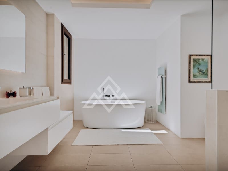 Apartamento de 3 habitaciones en El Madroñal en venta con garaje - 1.850.000 € (Ref: 9786996)