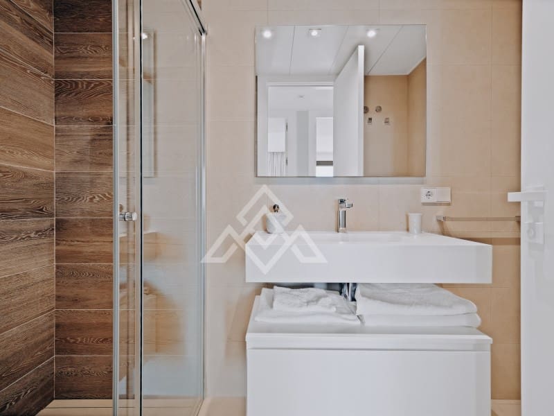 Apartamento de 3 habitaciones en El Madroñal en venta con garaje - 1.850.000 € (Ref: 9786996)