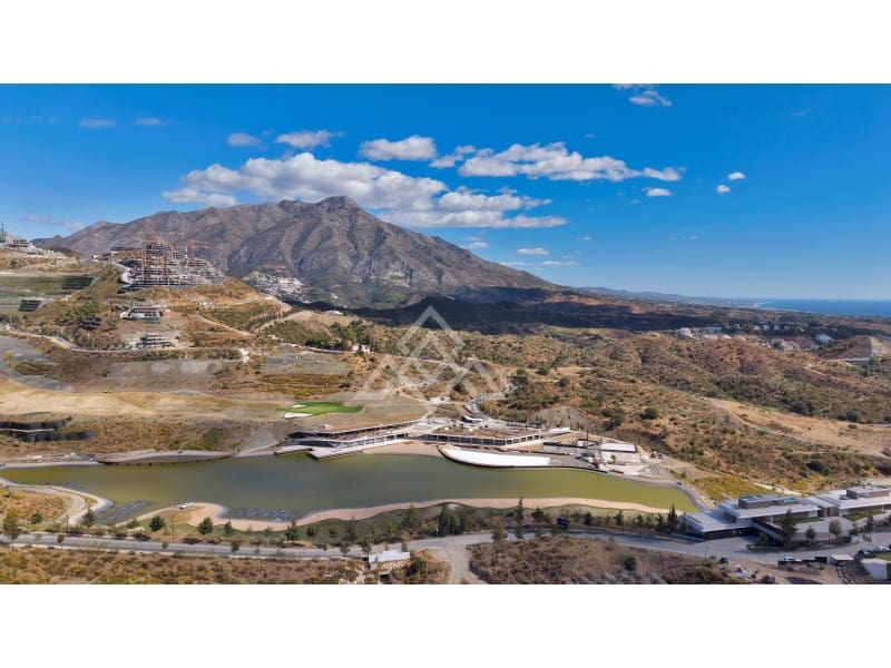 Apartamento de 3 habitaciones en El Madroñal en venta con garaje - 1.850.000 € (Ref: 9786996)