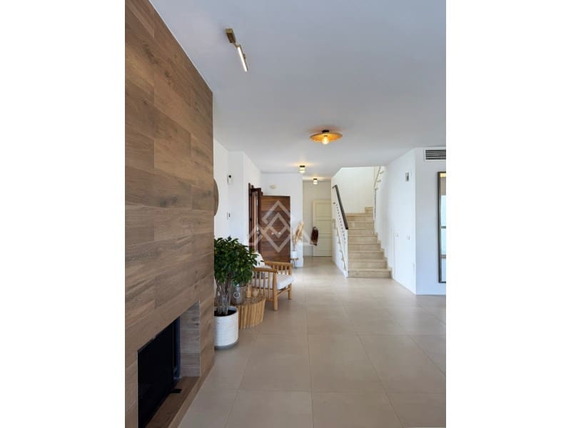 3 bedroom Villa for sale in Riviera del Sol with pool garage - € 1,300,000 (Ref: 9794516)