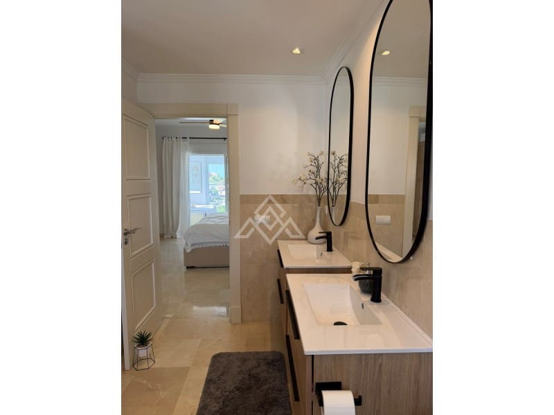 3 bedroom Villa for sale in Riviera del Sol with pool garage - € 1,300,000 (Ref: 9794516)