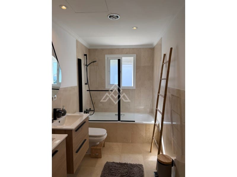 3 bedroom Villa for sale in Riviera del Sol with pool garage - € 1,300,000 (Ref: 9794516)