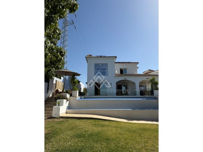 3 bedroom Villa for sale in Riviera del Sol with pool garage - € 1,300,000 (Ref: 9794516)