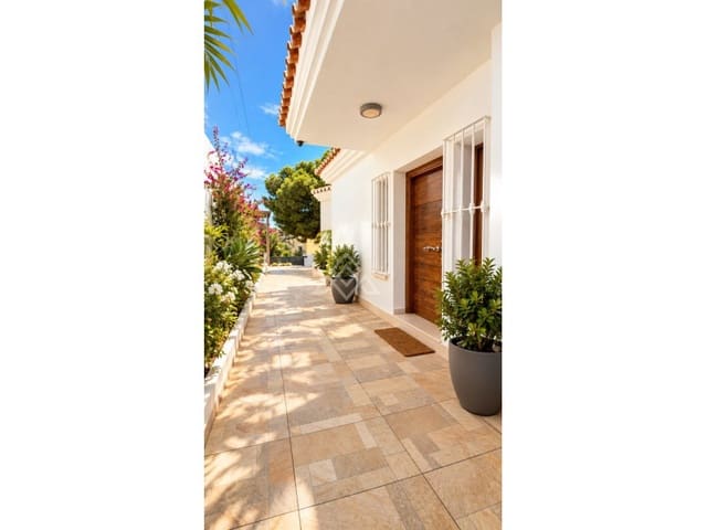 3 Zimmer Villa zu verkaufen in Riviera del Sol, Mijas mit Pool Garage - 1.310.000 € (Ref: 9794516)
