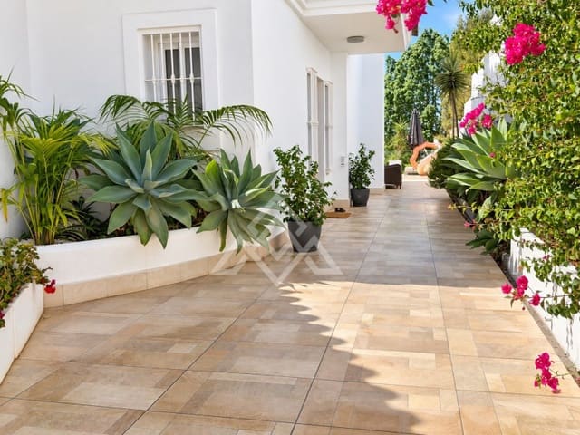 3 Zimmer Villa zu verkaufen in Riviera del Sol, Mijas mit Pool Garage - 1.310.000 € (Ref: 9794516)