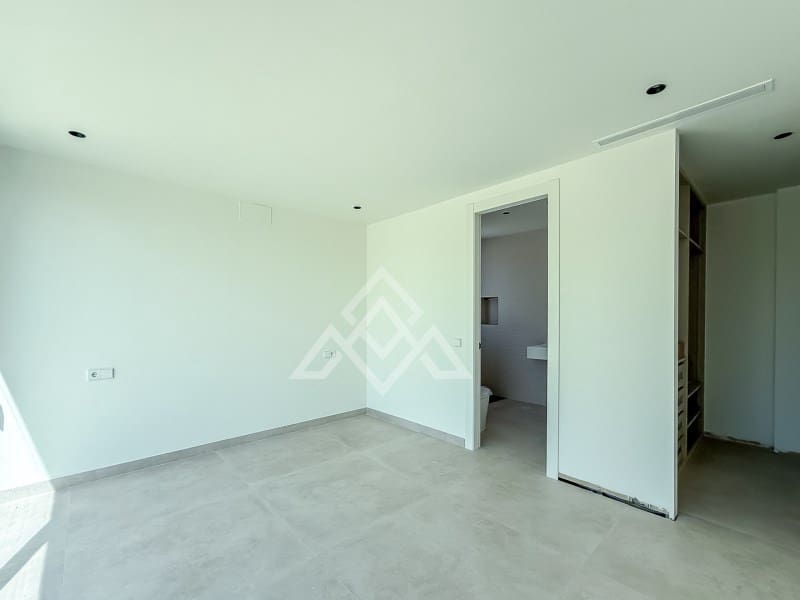 6 sypialnia Willa na sprzedaż w Mijas Costa z basenem garażem - 2 548 000 € (Ref: 9799158)