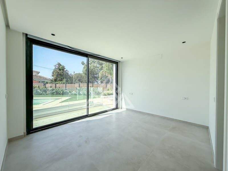 6 sypialnia Willa na sprzedaż w Mijas Costa z basenem garażem - 2 548 000 € (Ref: 9799158)