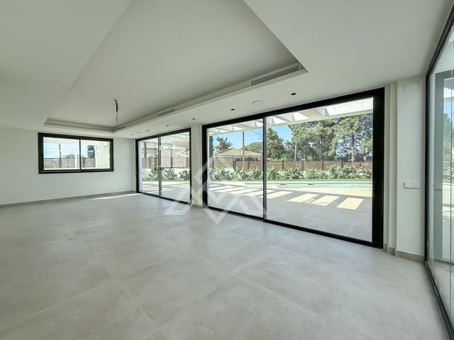 6 sypialnia Willa na sprzedaż w El Faro de Calaburra - Chaparral, Mijas z basenem garażem - 2 548 000 € (Ref: 9799158)