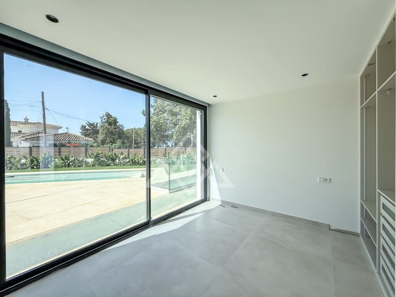 6 sypialnia Willa na sprzedaż w Mijas Costa z basenem garażem - 2 548 000 € (Ref: 9799158)