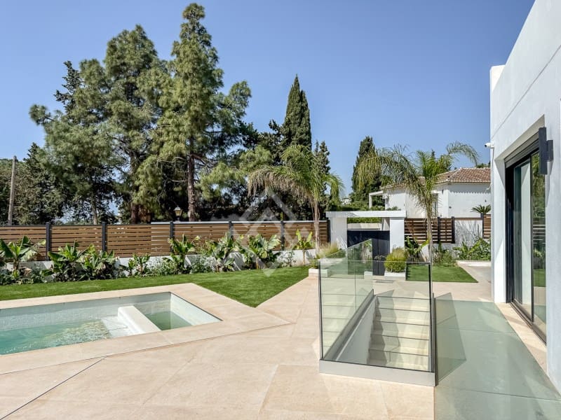 6 sypialnia Willa na sprzedaż w Mijas Costa z basenem garażem - 2 548 000 € (Ref: 9799158)