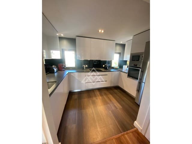 3 makuuhuone Kattohuoneisto myytävänä paikassa Benamara - Atalaya, Estepona mukana uima-altaan 
autotalli - 835 000 € (Ref: 9804237)