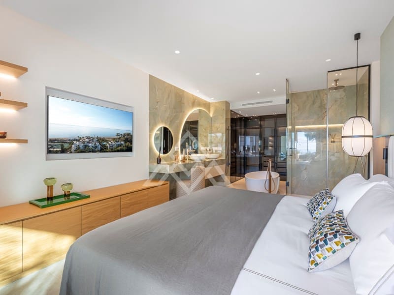 3 soveværelse Lejlighed til salg i El Paraiso med swimmingpool - € 1.895.000 (Ref: 9804239)