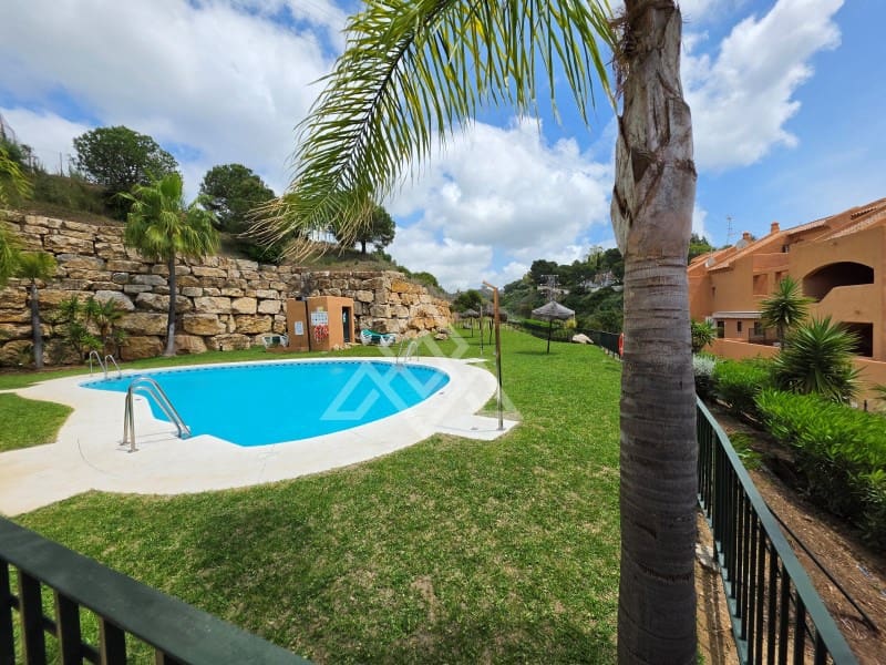 3 bedroom Apartment for sale in Marbella with pool garage - € 595,000 (Ref: 9808189)