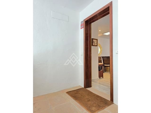 3 sypialnia Penthouse na sprzedaż w Los Arqueros - Puerto del Almendro, Benahavís z basenem garażem - 535 000 € (Ref: 9822813)