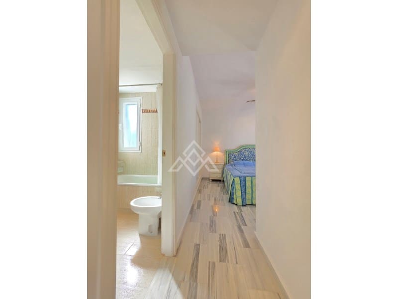 3 sovrum Takvåning till salu i Benahavis med pool garage - 535 000 € (Ref: 9822813)